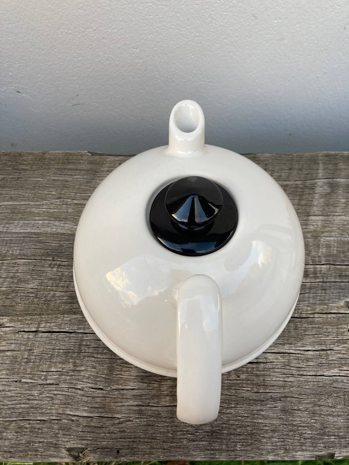 Postmodernist white ceramic teapot