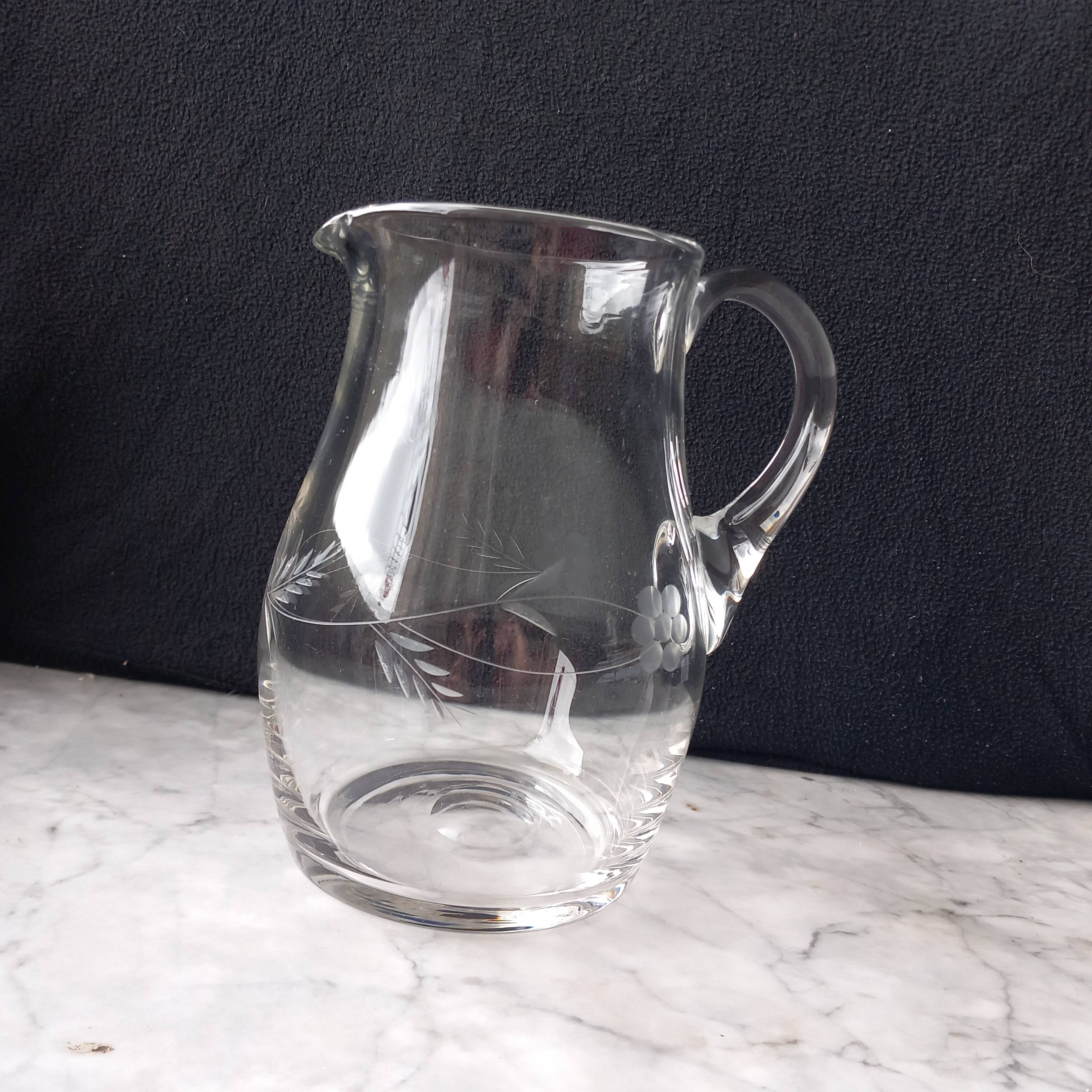 6 water glasses and engraved crystal pitcher from the 70s