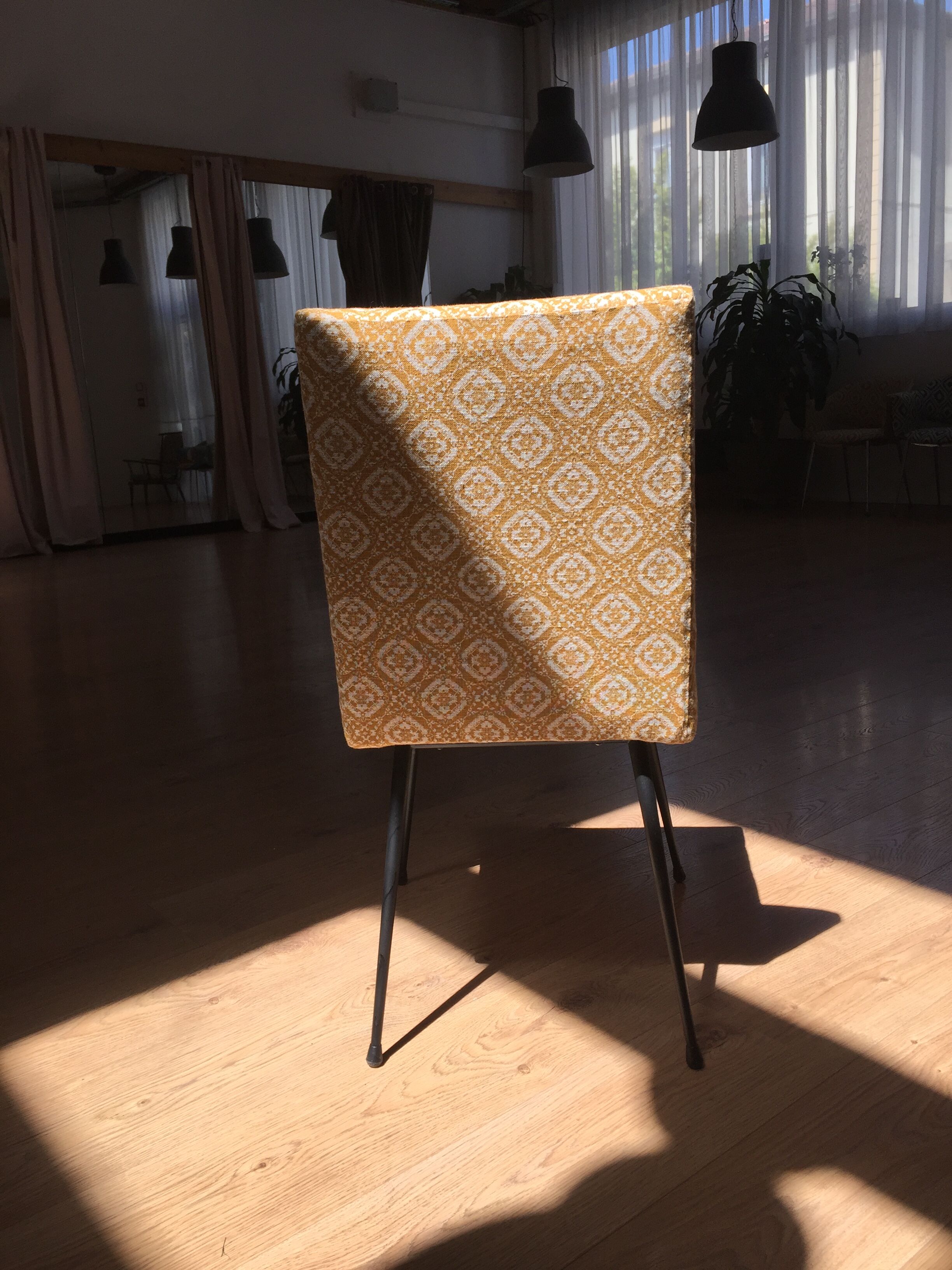 Trio of chairs from the years 70 completely renovated