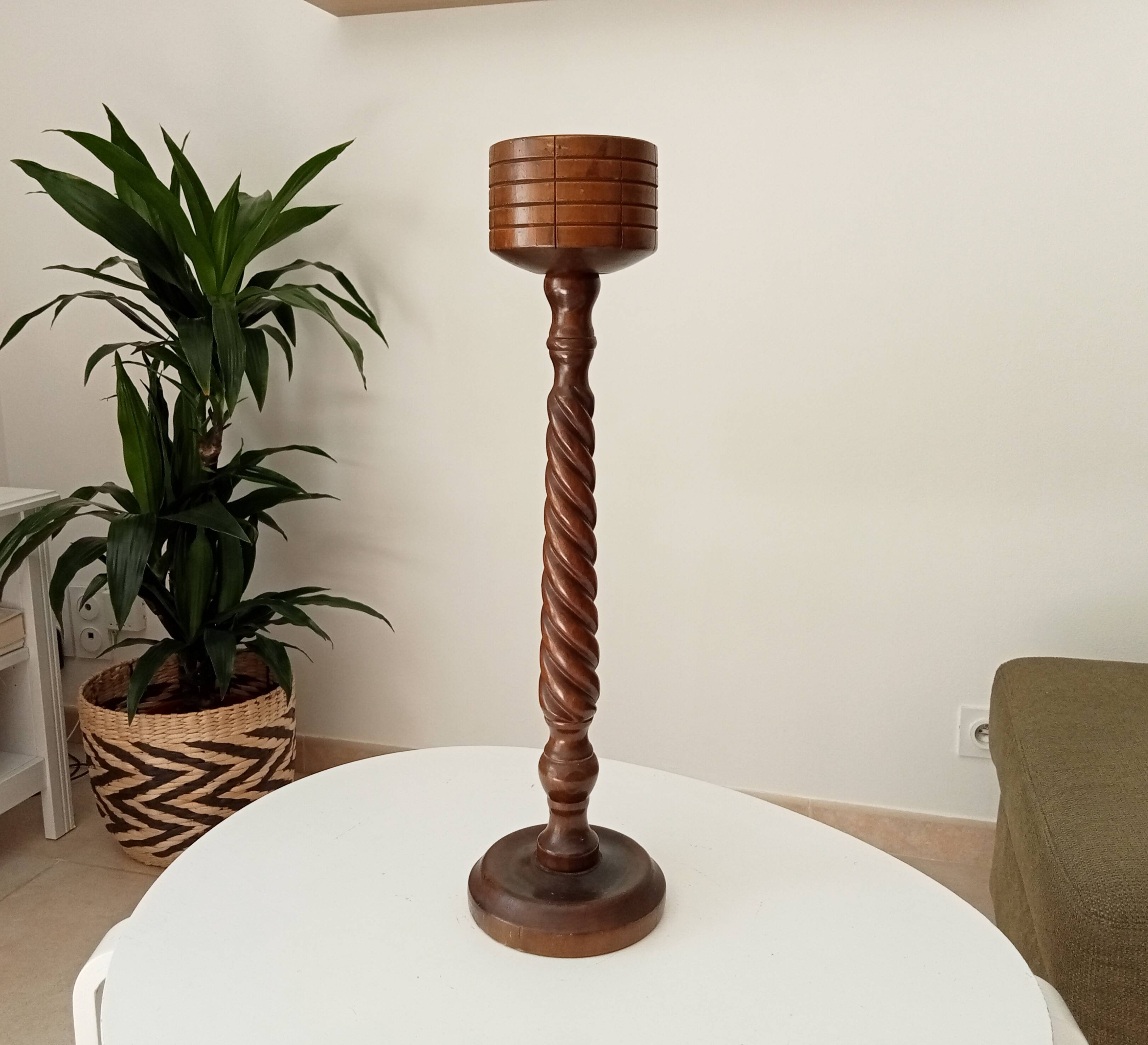 Antique turned wooden ashtray from the 50s/60s