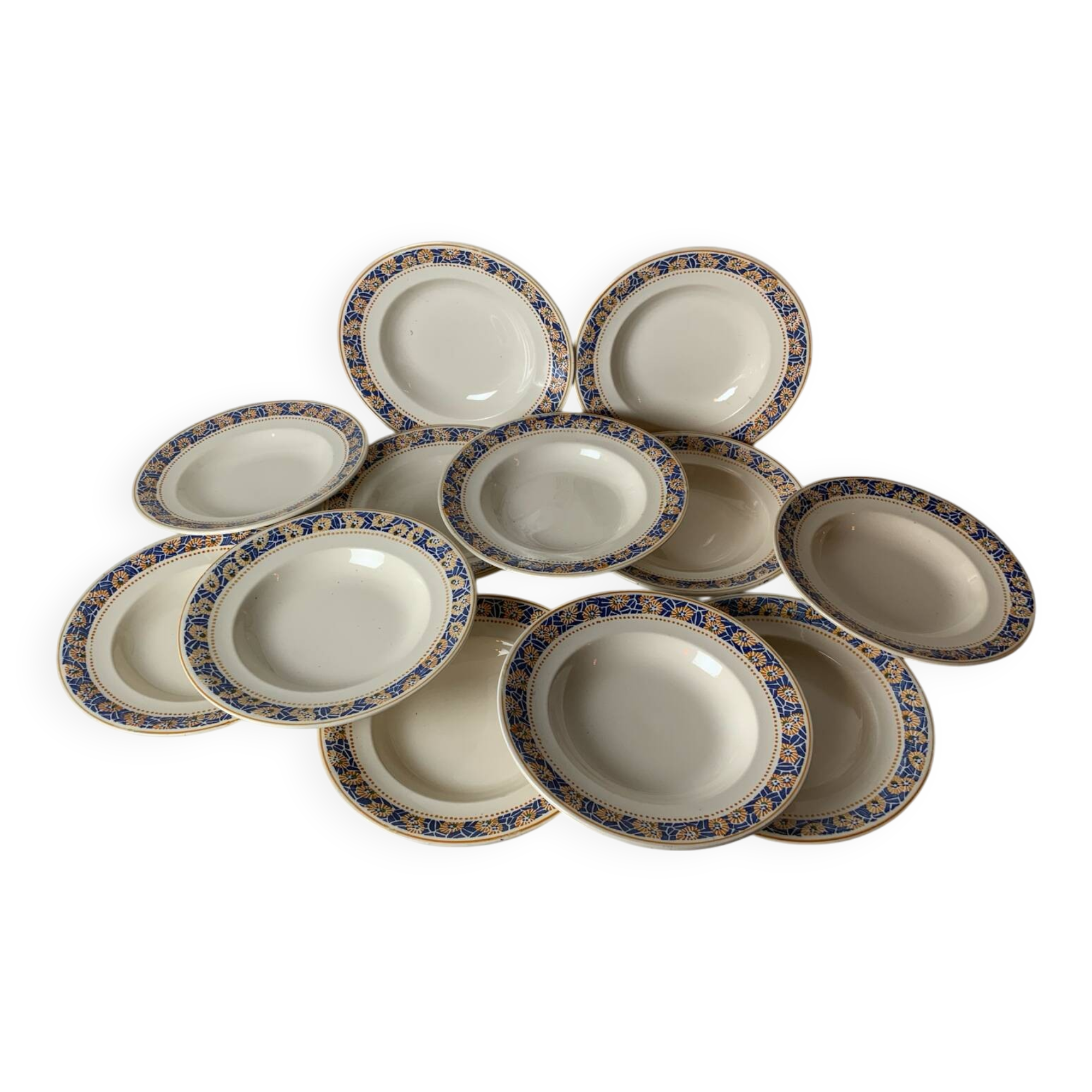 12 Longwy soup plates