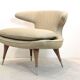 Fauteuil « Horn Chair » de Karpen of California en tissu doré et noyer