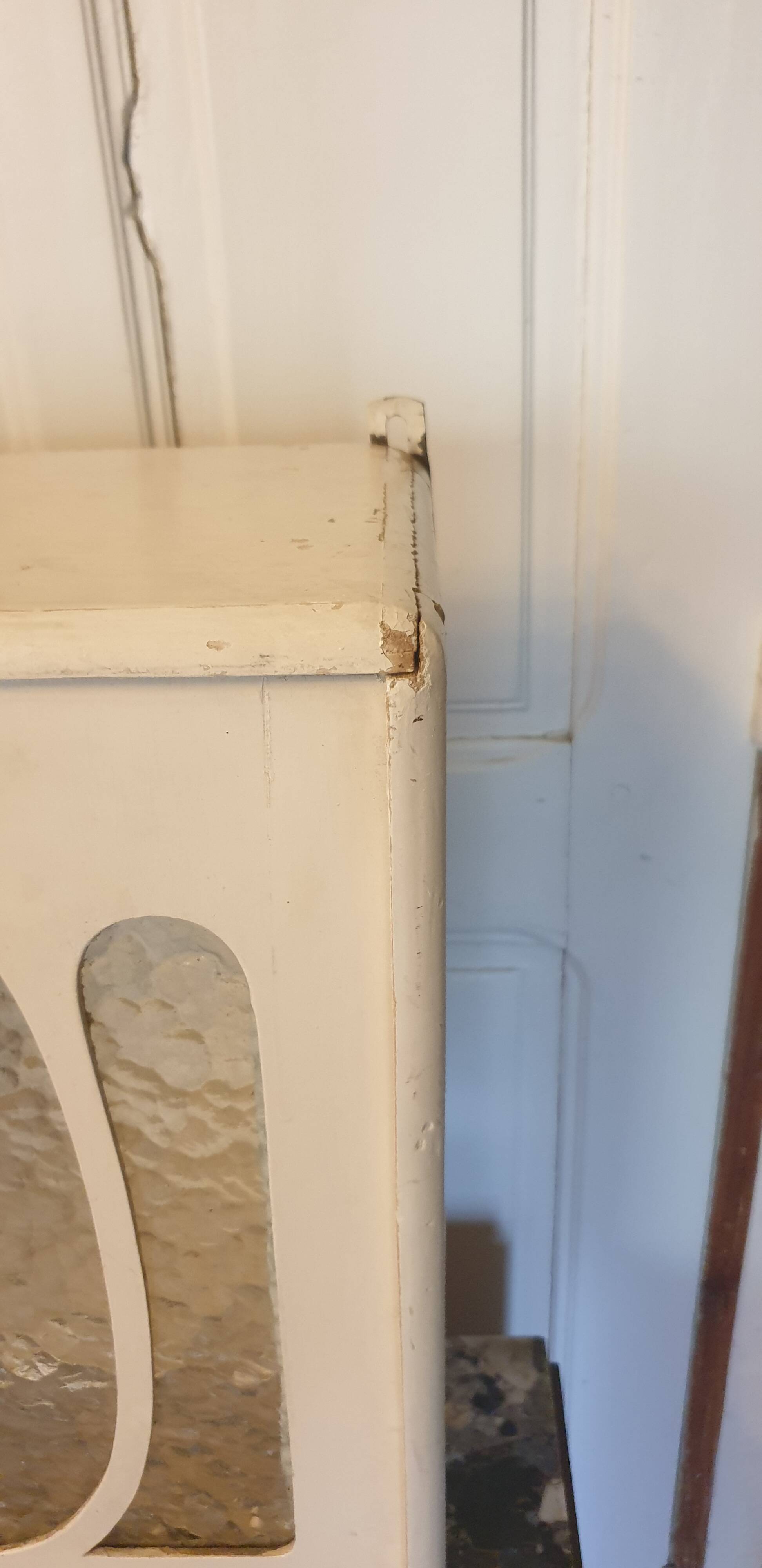 Medicine cabinet