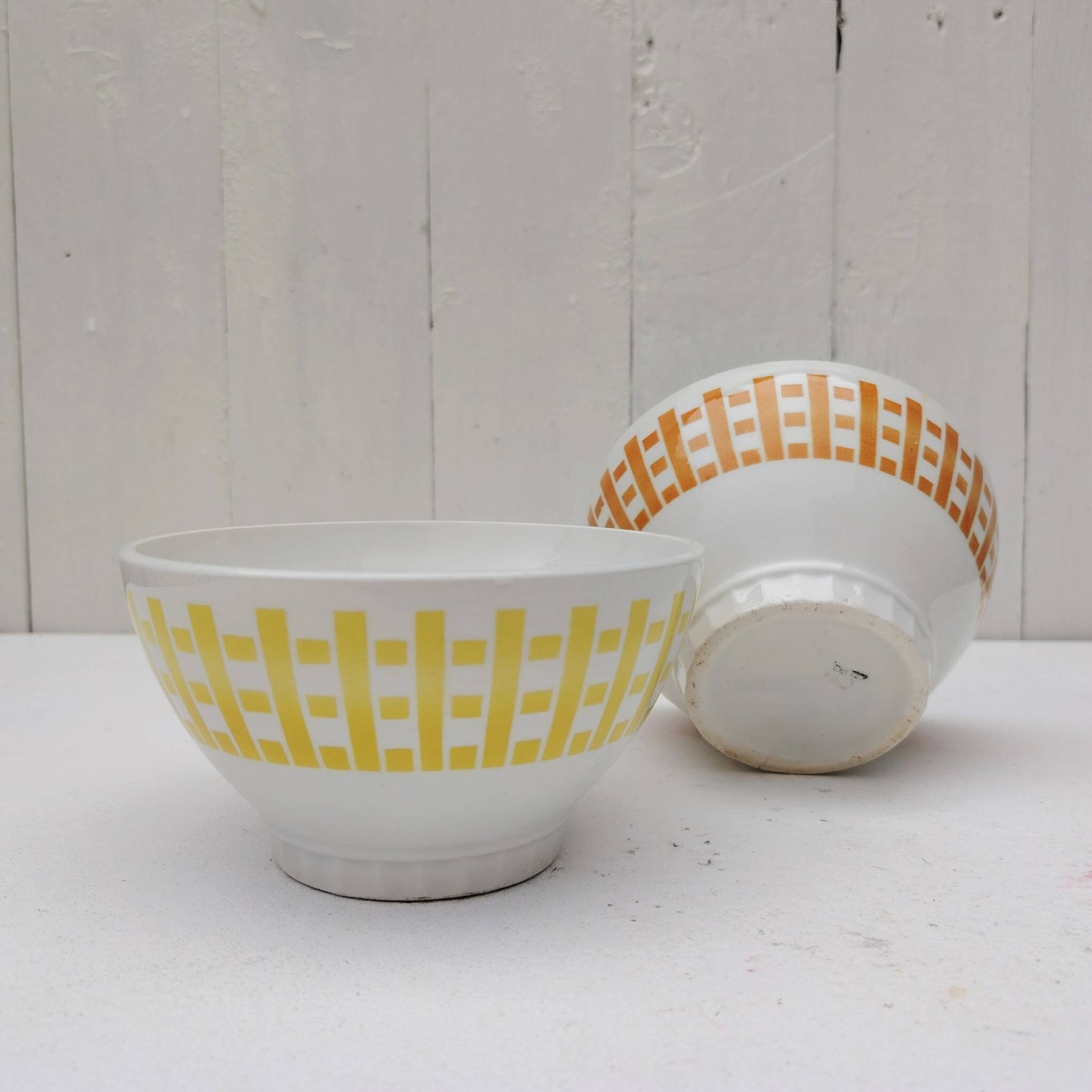 Pair of bowls, Digoin earthenware, geometric design