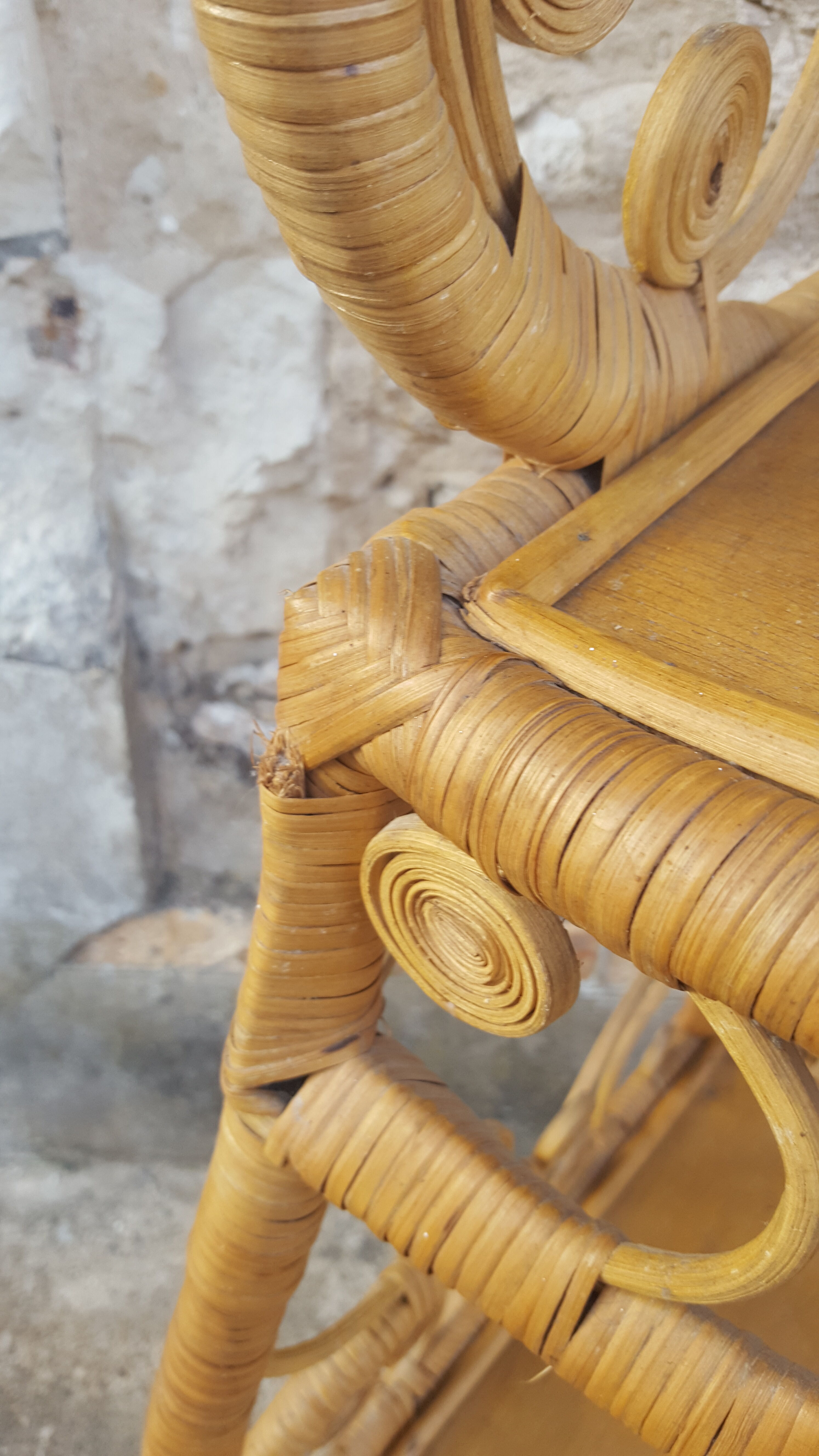 Vintage rattan notch shelf