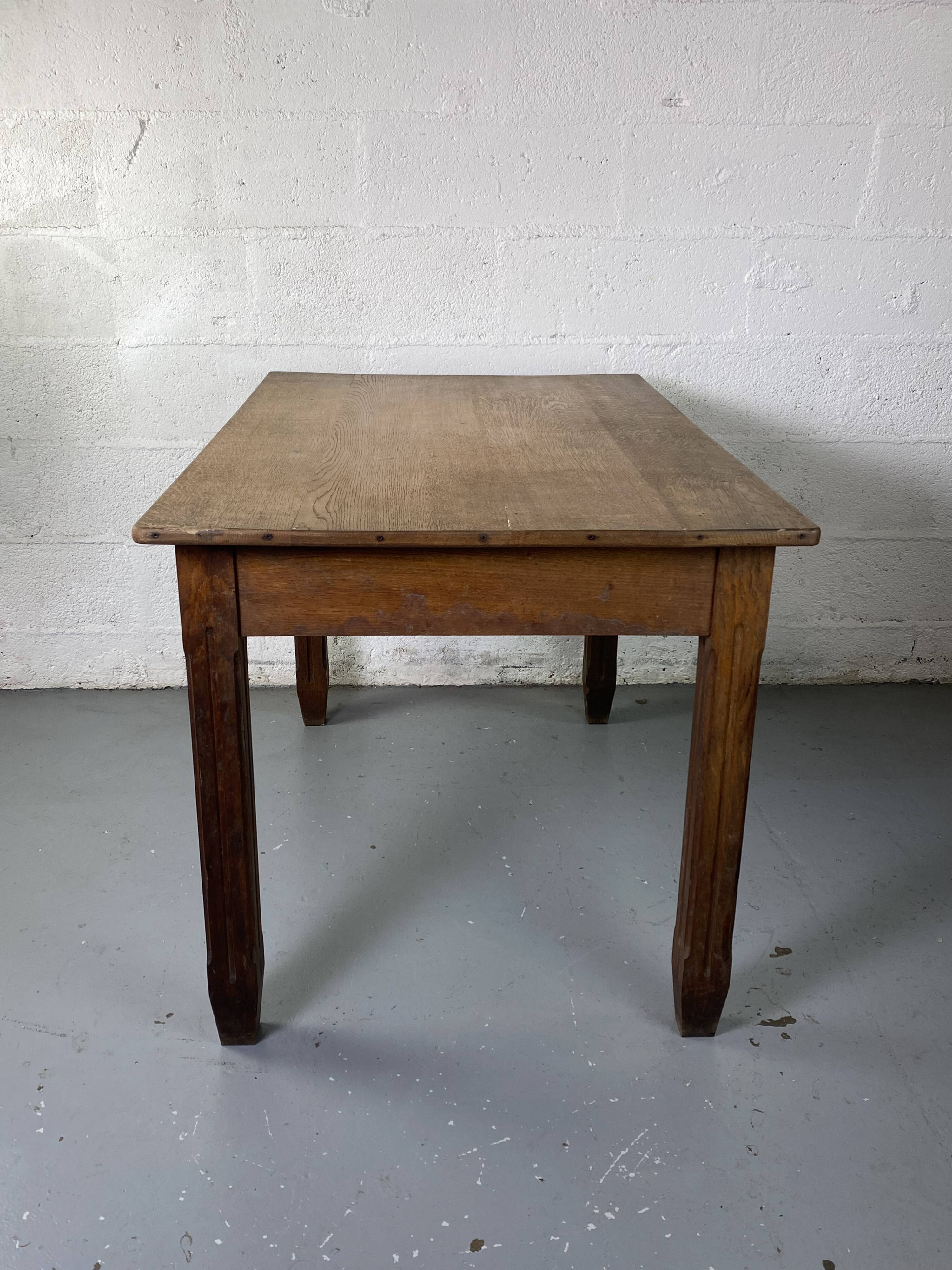 Vintage Art-Deco Table