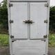 Meuble frigidaire ancien en émail meuble de metier