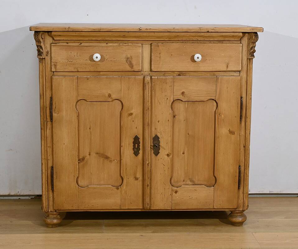Pine Sideboard – Early 20th Century
