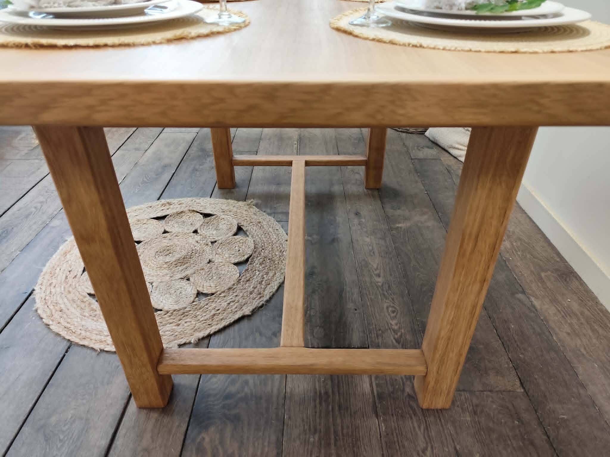 Solid oak table with extensions