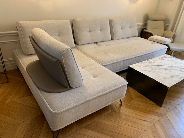 Deneris sofa. Excellent condition.