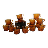 Lot de 15 tasses à café anciennes ambrées Duralex