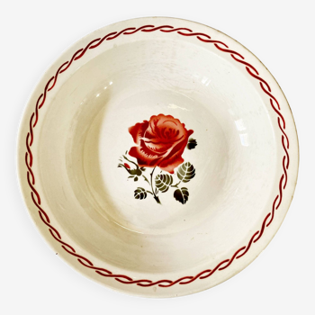 Plat avec décor de rose