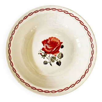 Plat avec décor de rose