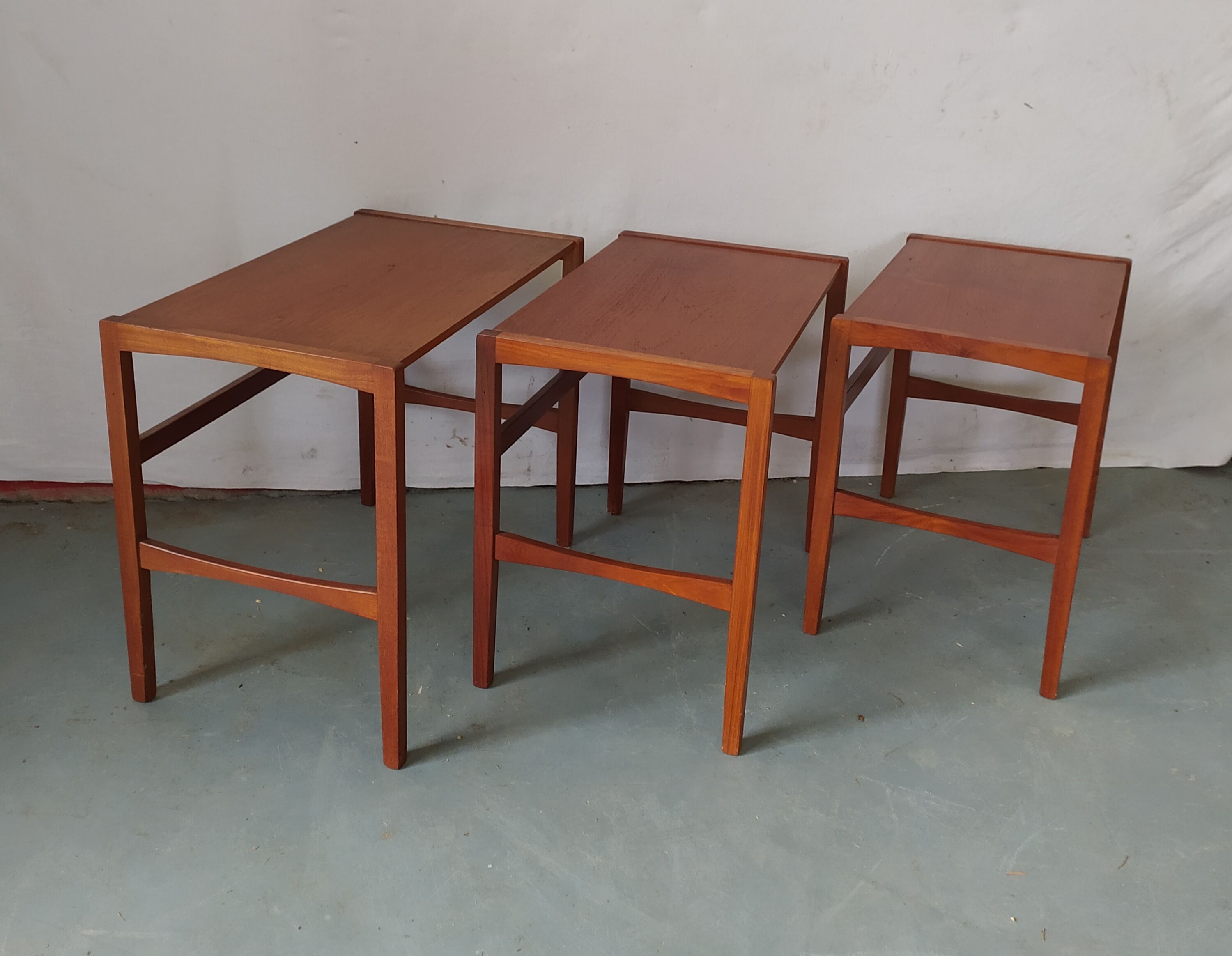 Solid teak pull out tables