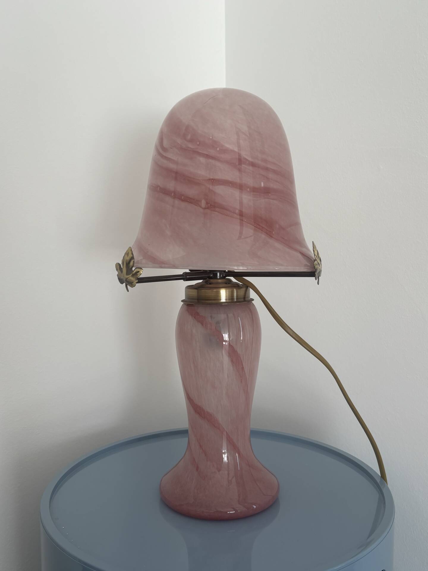 Vintage pink glass table lamp – Mushroom shade and base in