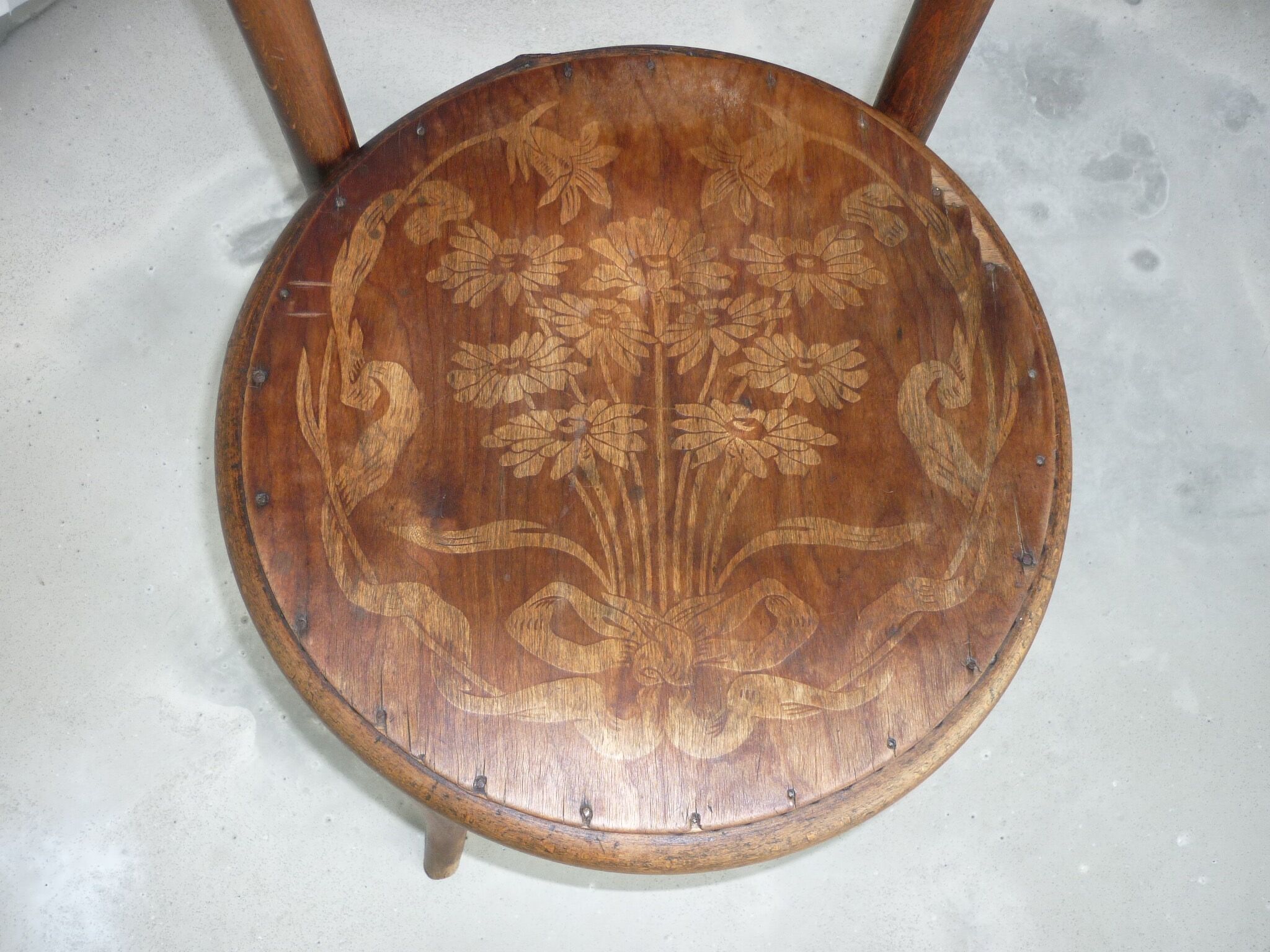 Fischel screen-printed round seated chair