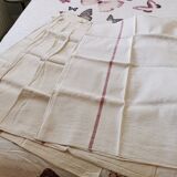 Lot of old linens in Métis lin cotton
