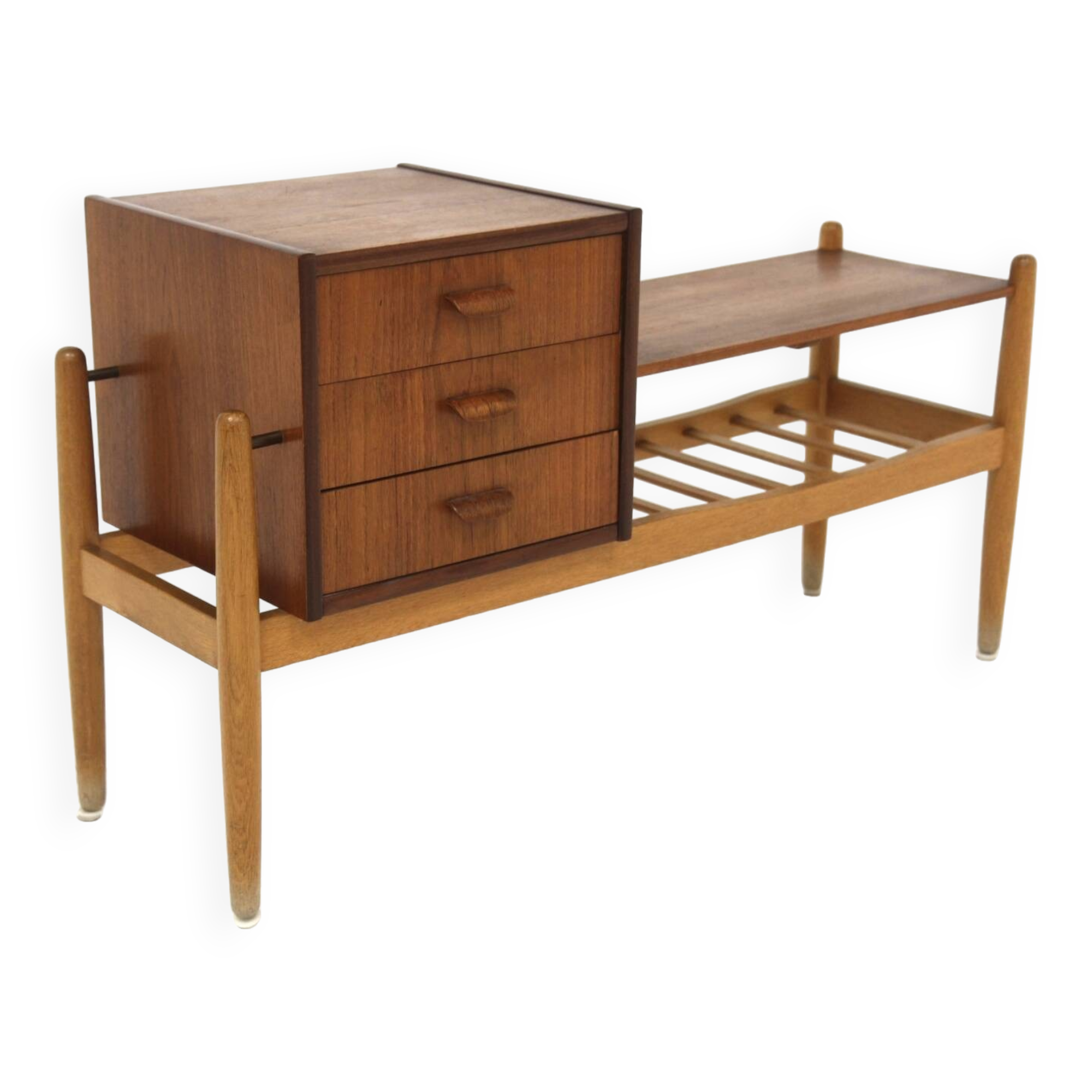 "Spectum" telephone bench, Arne Wahl Iversen for Möble-IKÉA, Sweden, 1960