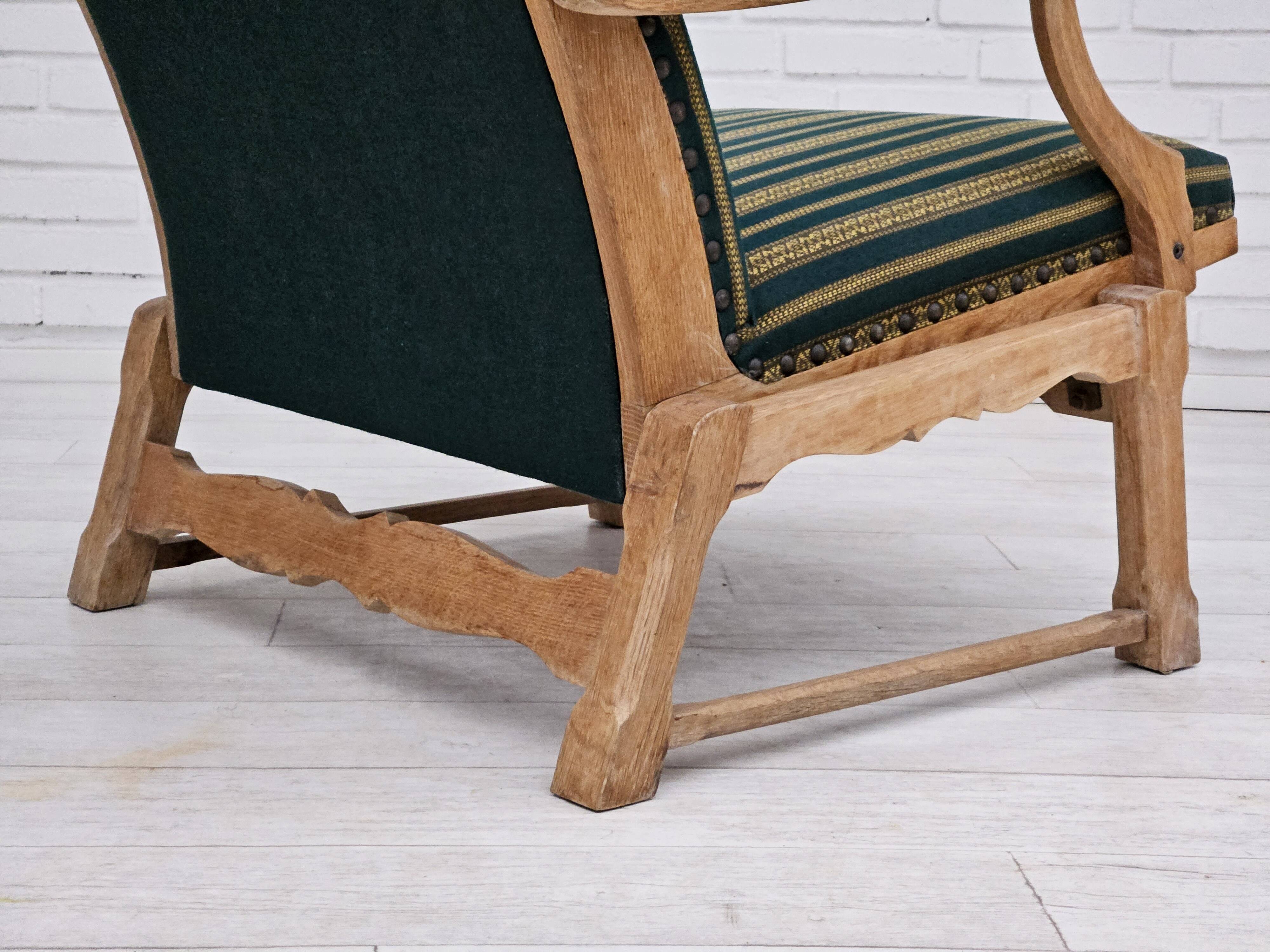 Chaise à bascule danoise à dossier haut, très bon état d'origine.