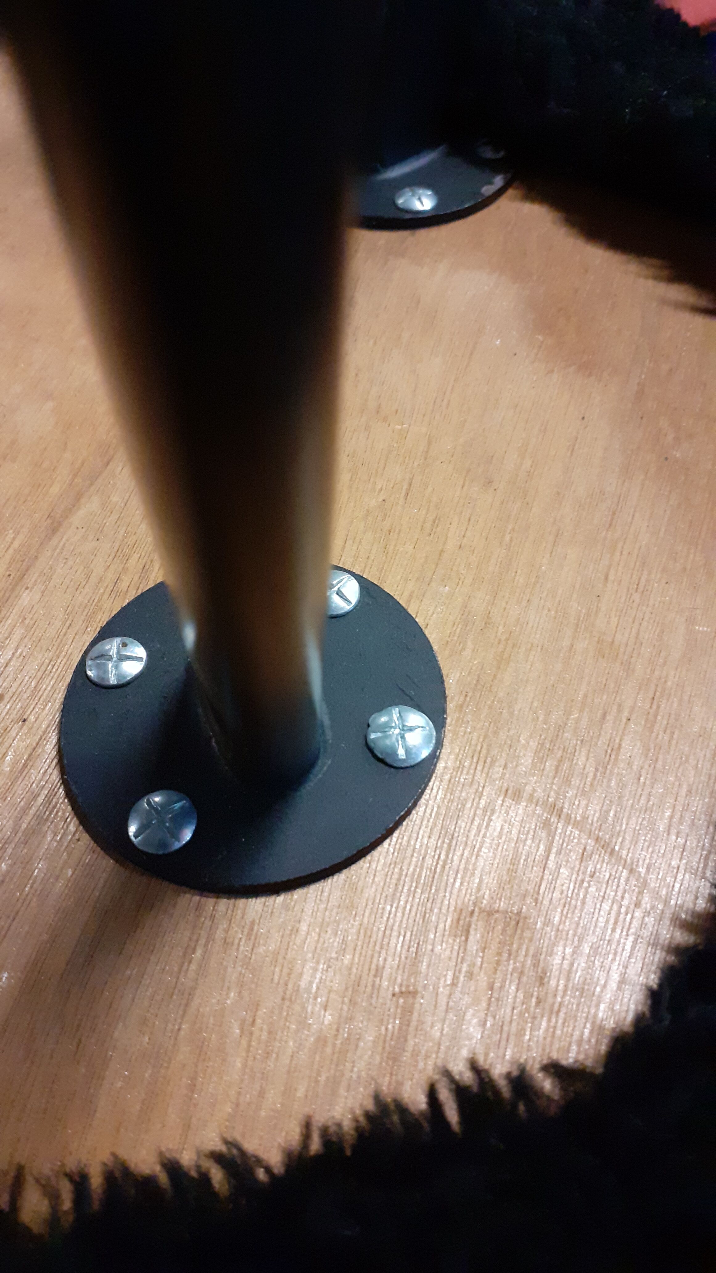 Tripod stool "moumoute"