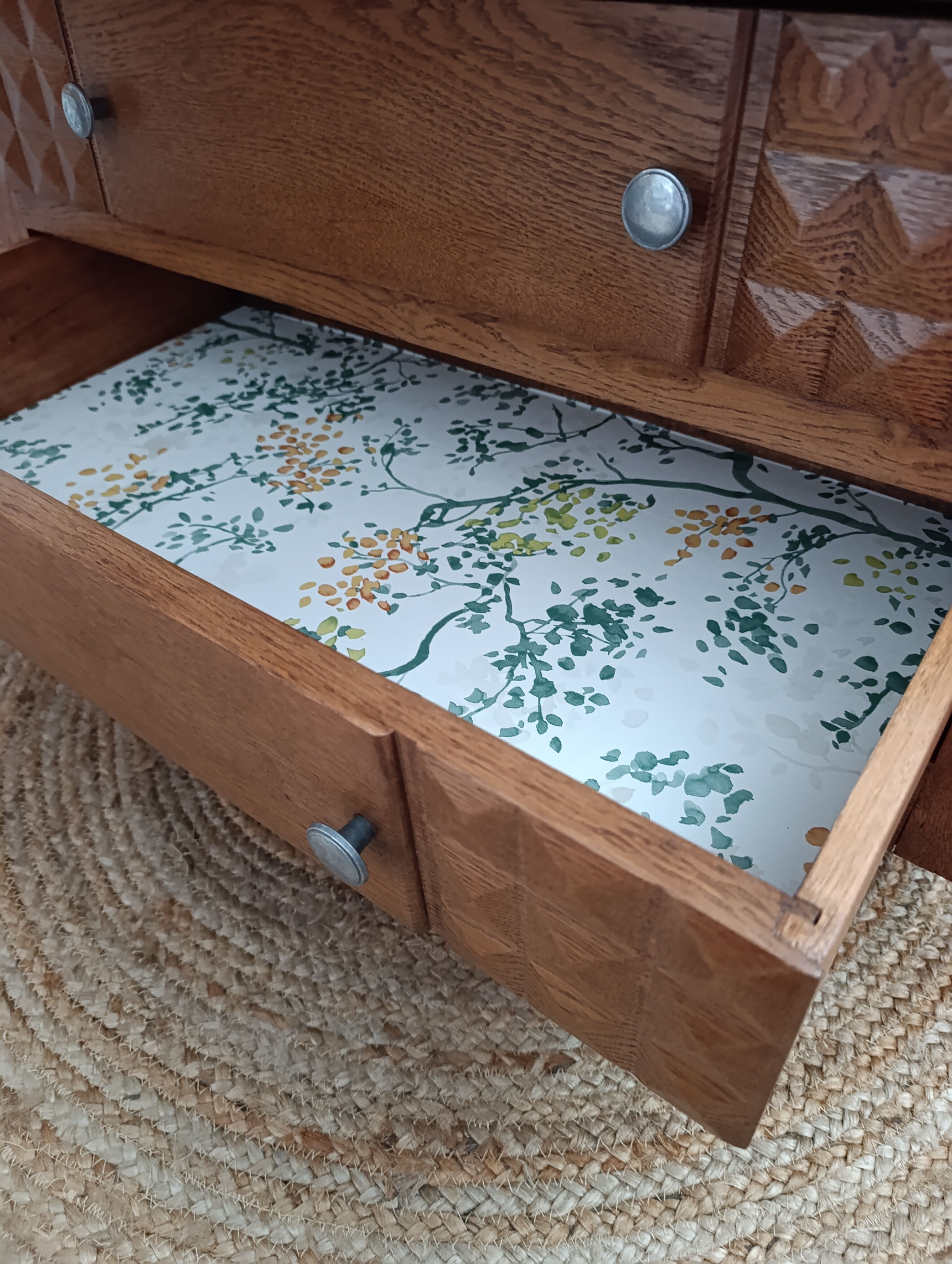 Restored solid oak chest of drawers – Art Deco style