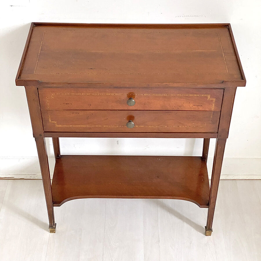 Table d'appoint anglaise début XXème