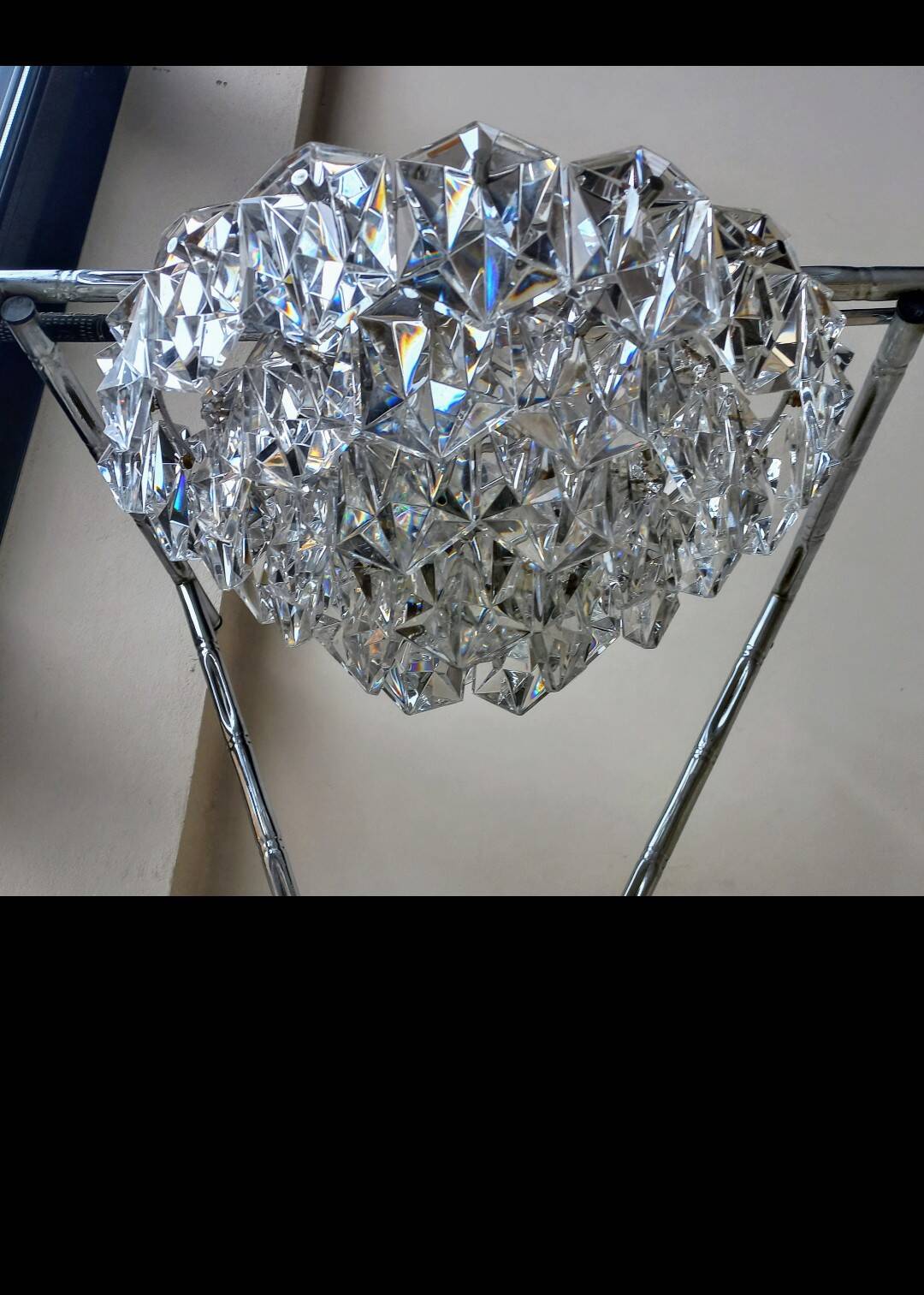 OTT International chandelier