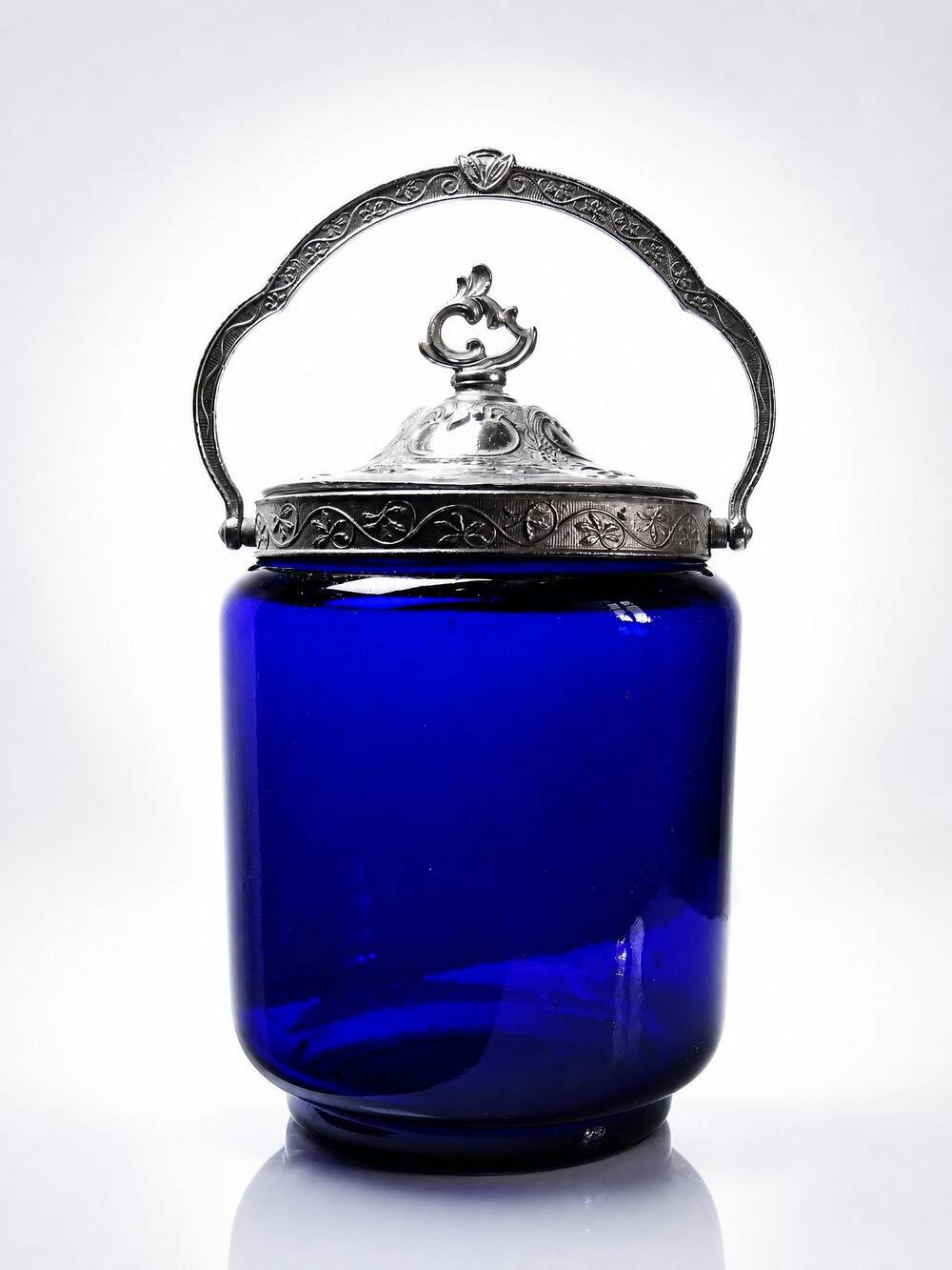 Antique biscuit jar/sweet jar, cobalt blue glass and silver-plated metal, early 20th century.