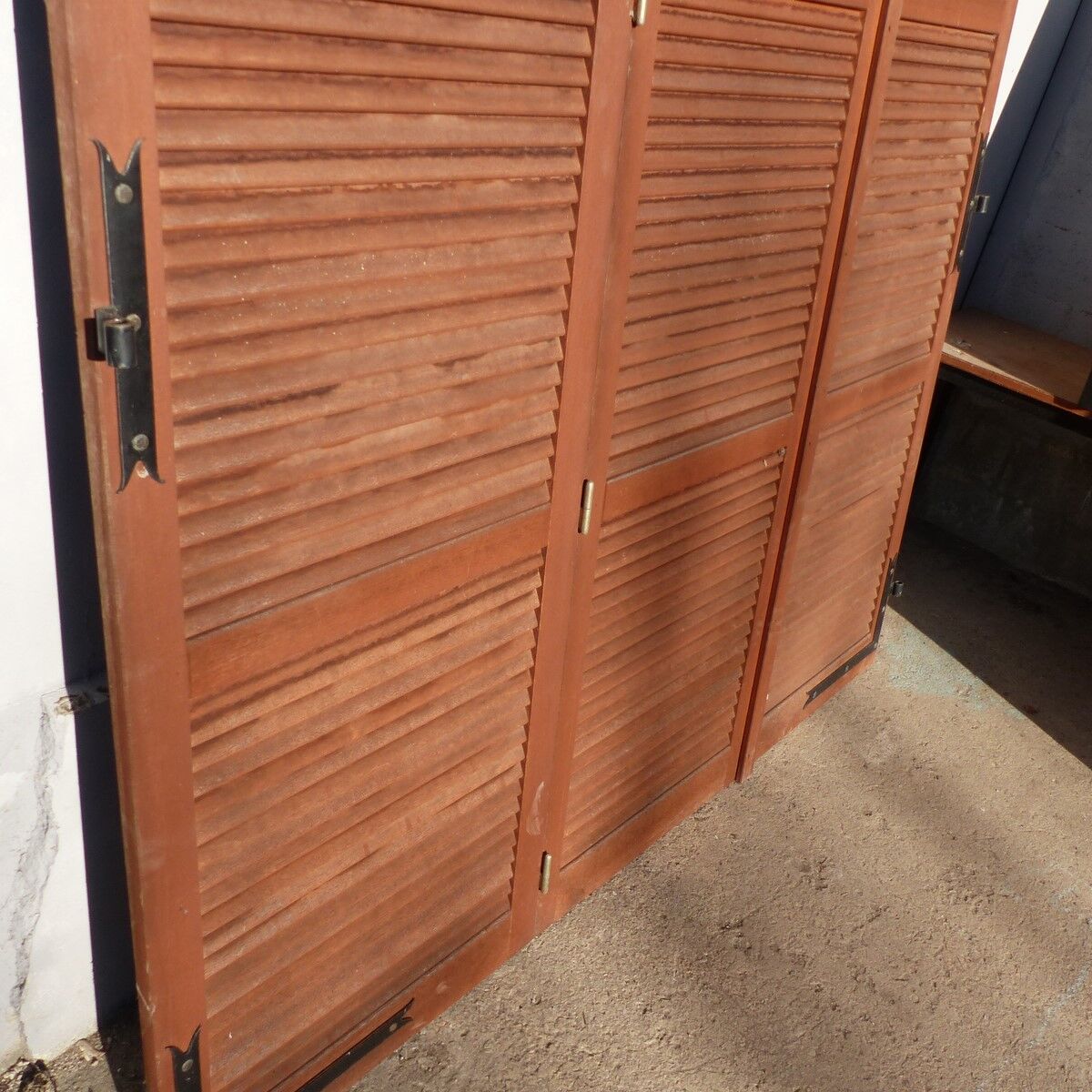 wooden shutters 3 leaves width 210 cm height 228 cm