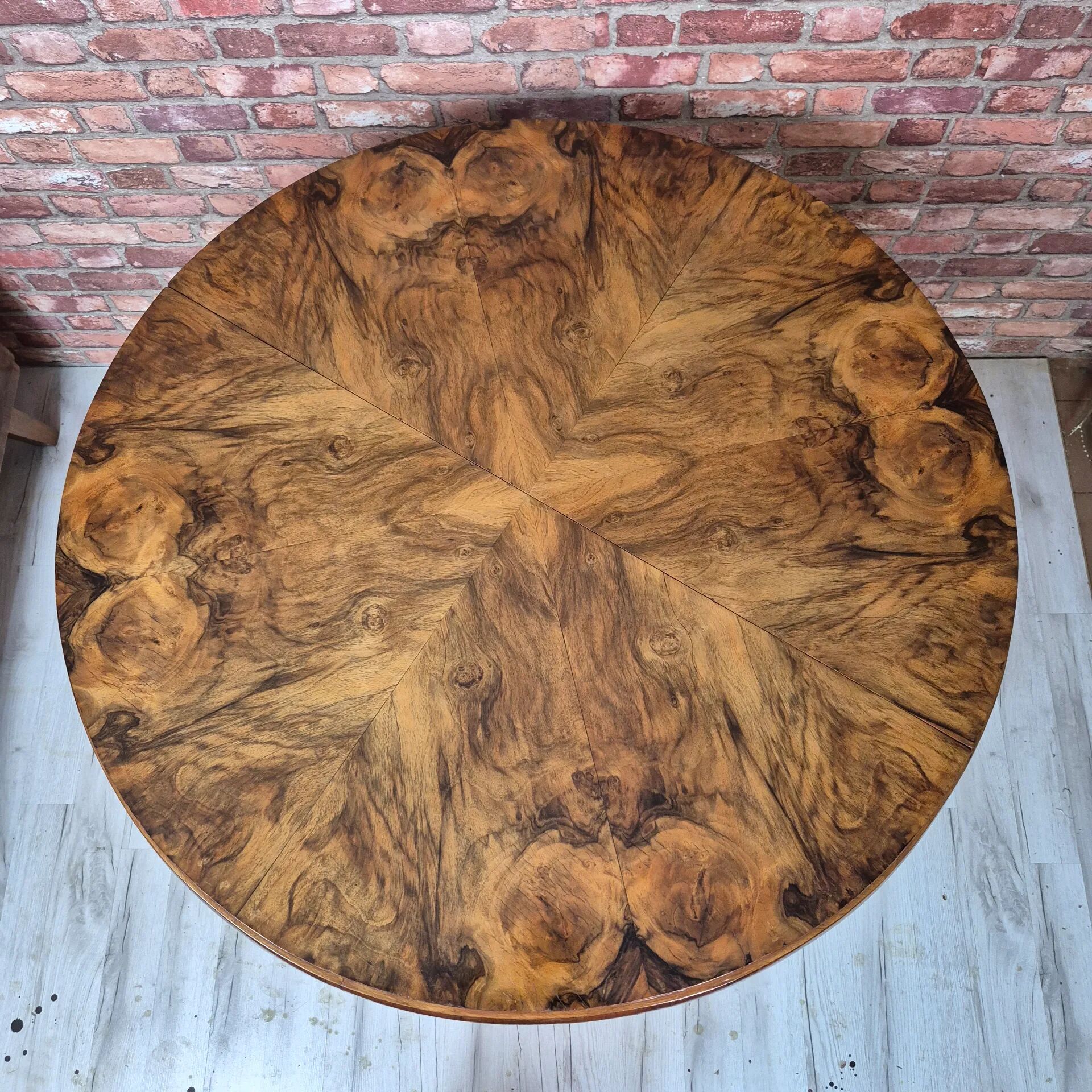 Restored Art Deco Walnut Burl Sunburst Extending Dining Table 1930s