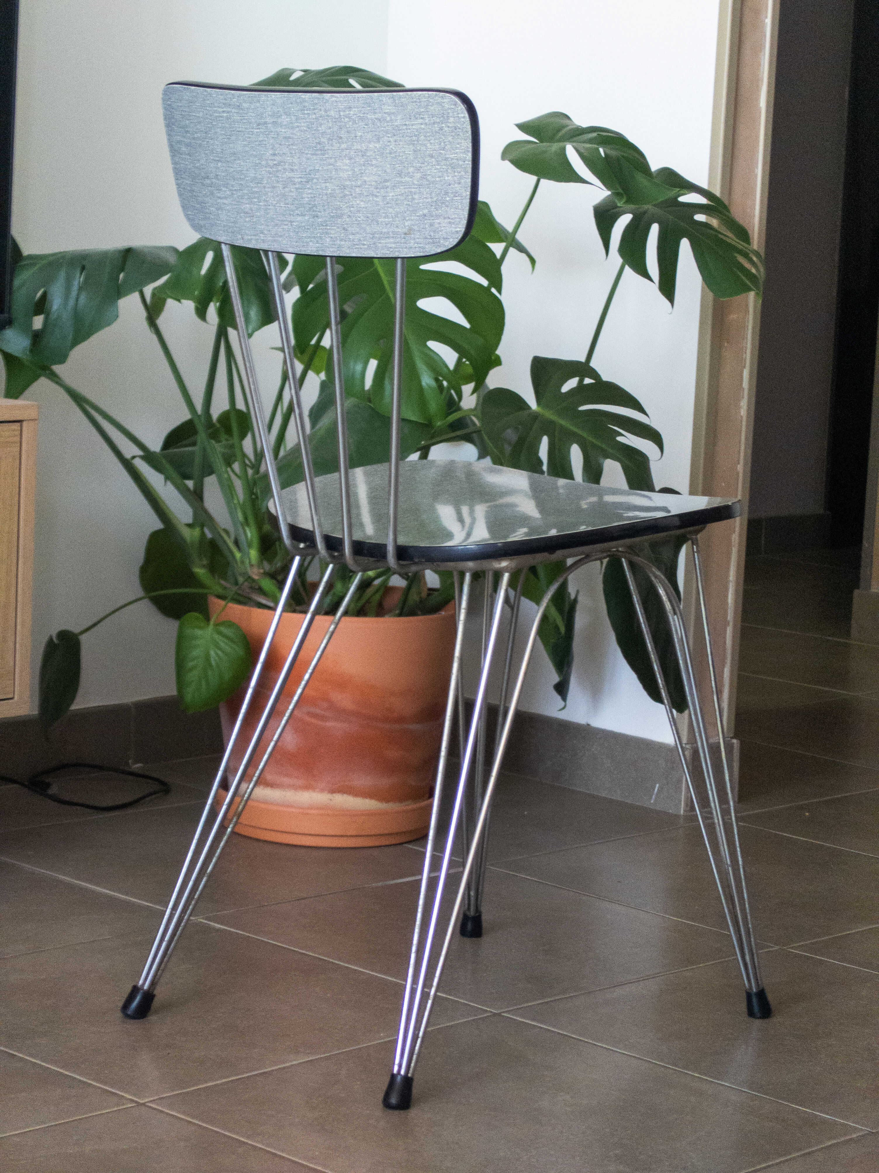 Eiffel Formica Chair