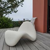 Flesh tongue Pierre Paulin for Artifort