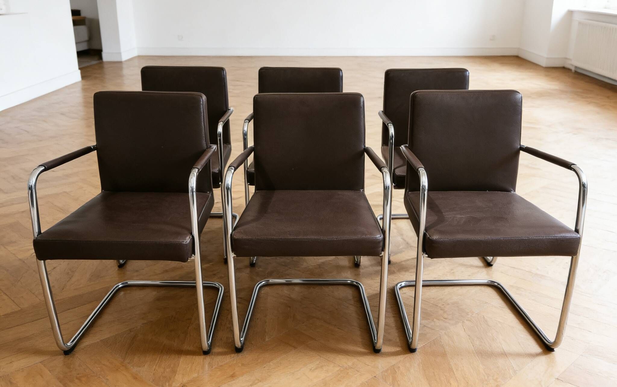 Set of 6 Bene office chairs.