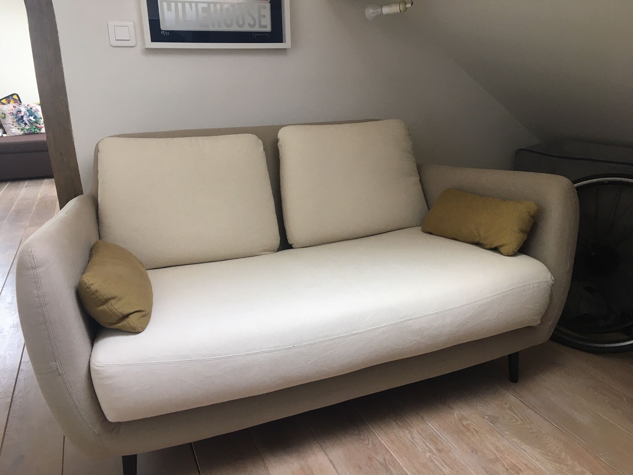 2-seater sofa