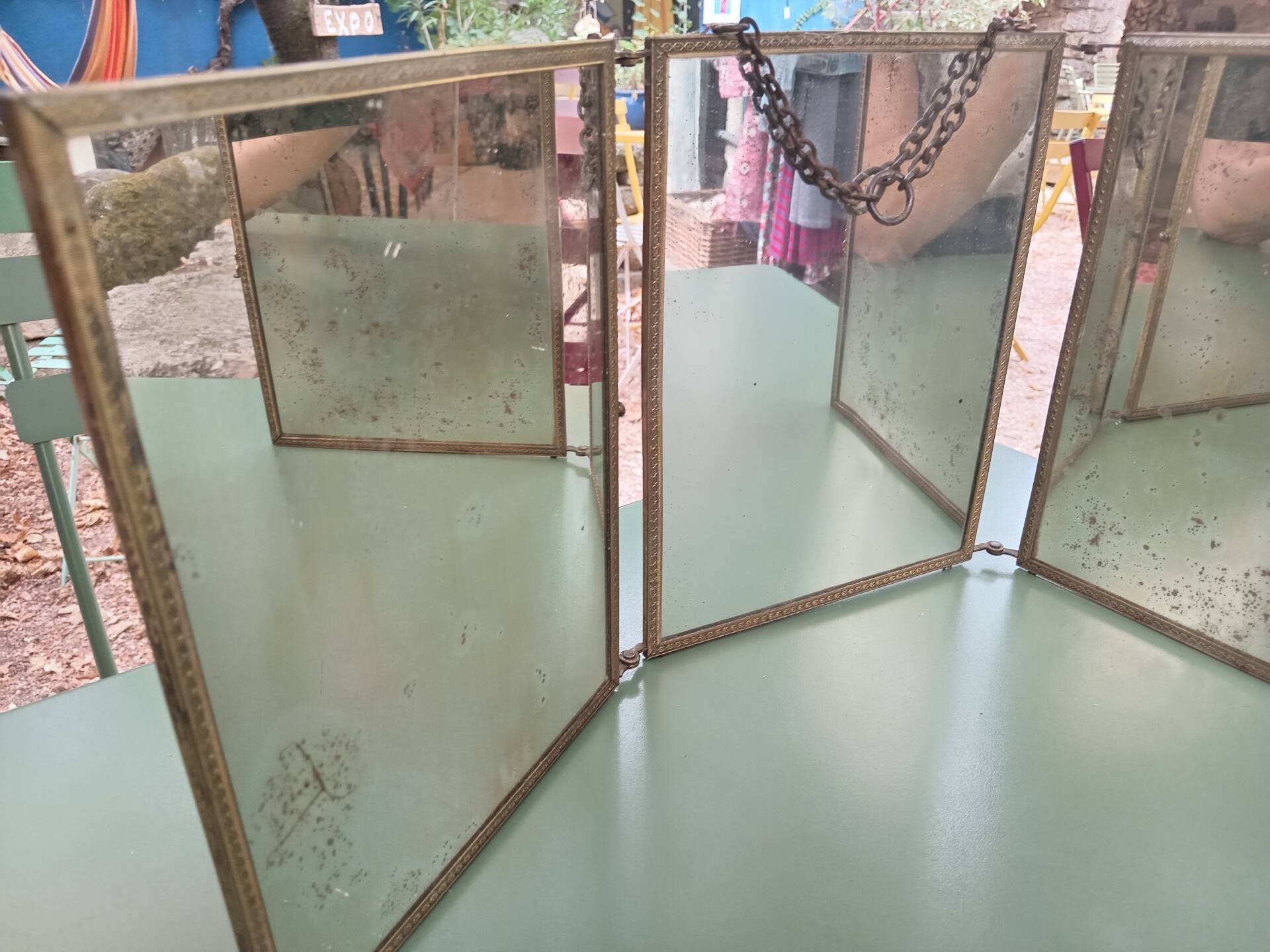 Triptych barber mirror