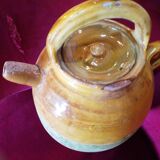 Grease pot