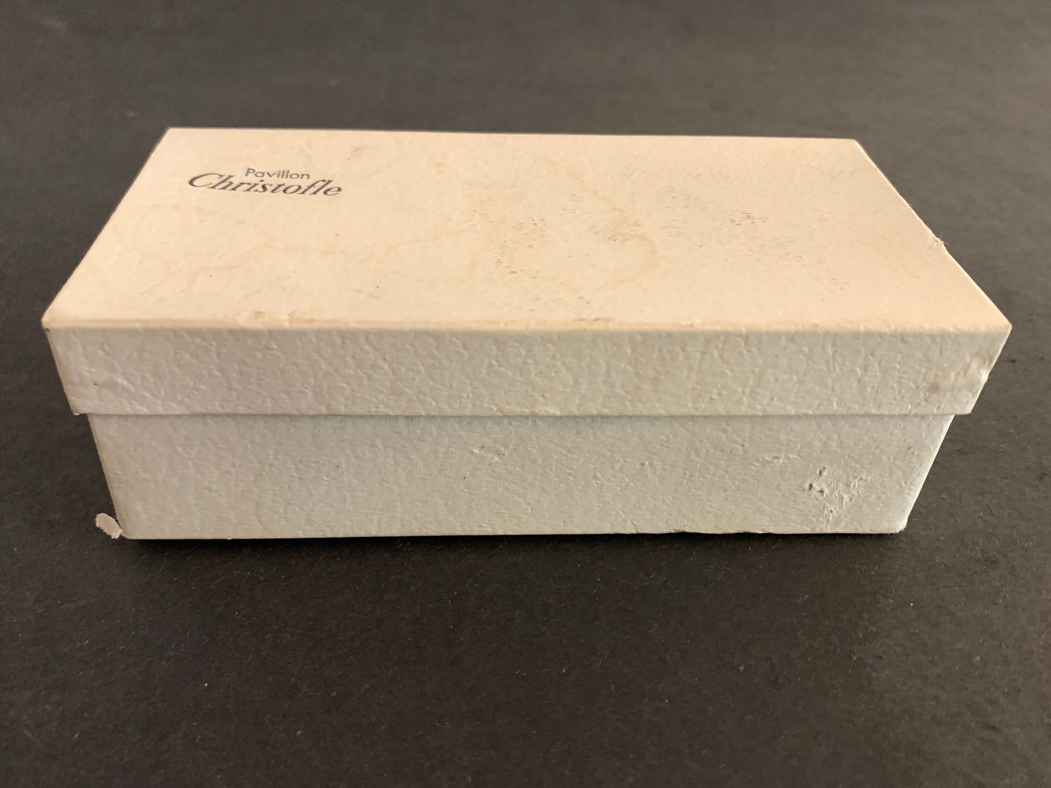 Salt and pepper mushrooms in silver metal Pavilion Christofle