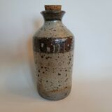 Bouteille carafe en céramique grès signé