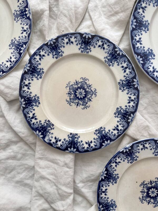 4 assiettes à dessert en terre de fer « Rouen » JVB Jules Vieillard Bordeaux