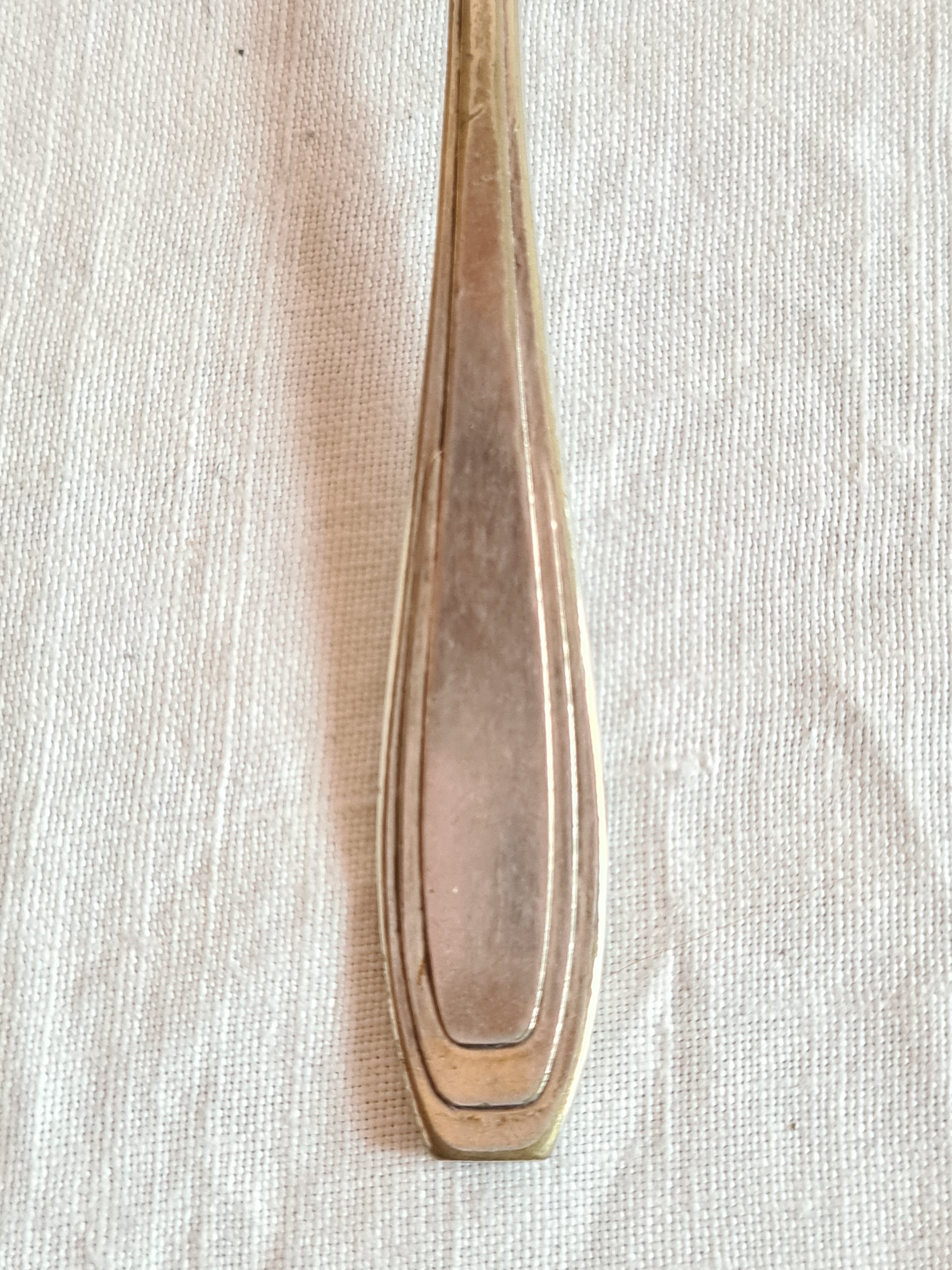 Lot 2 small silver spoons punched