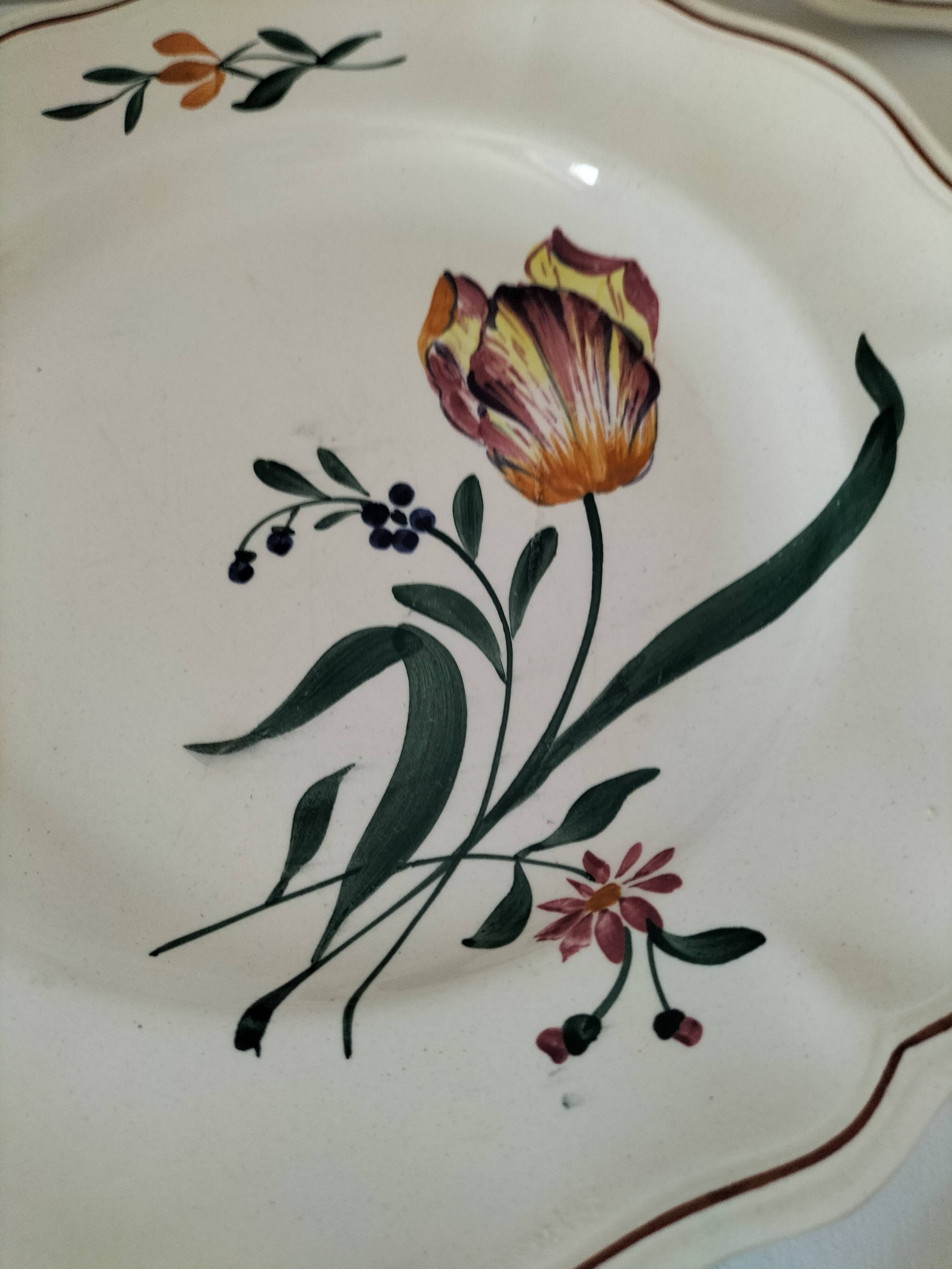 Antique Longchamp plates – “Tulips” model – 1950s-1960s