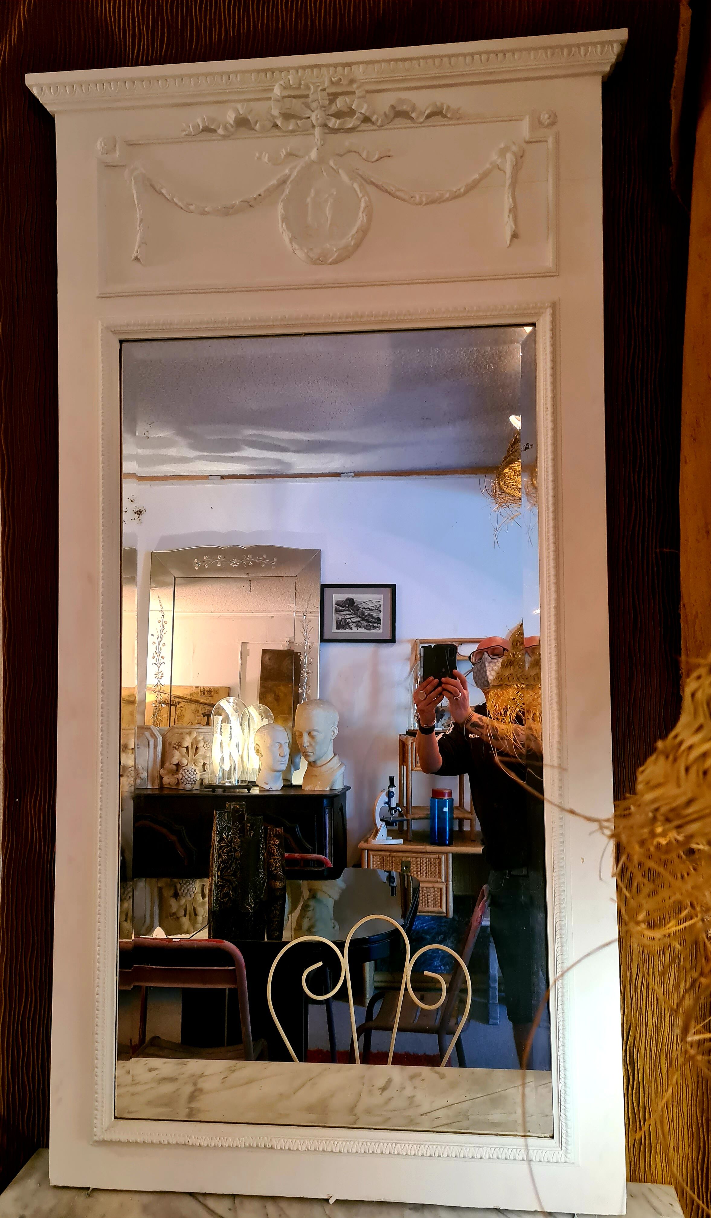 Chimney trum of 1900. 170 x 85 cm