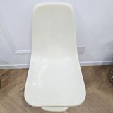 tulip foot chair by Gauthier