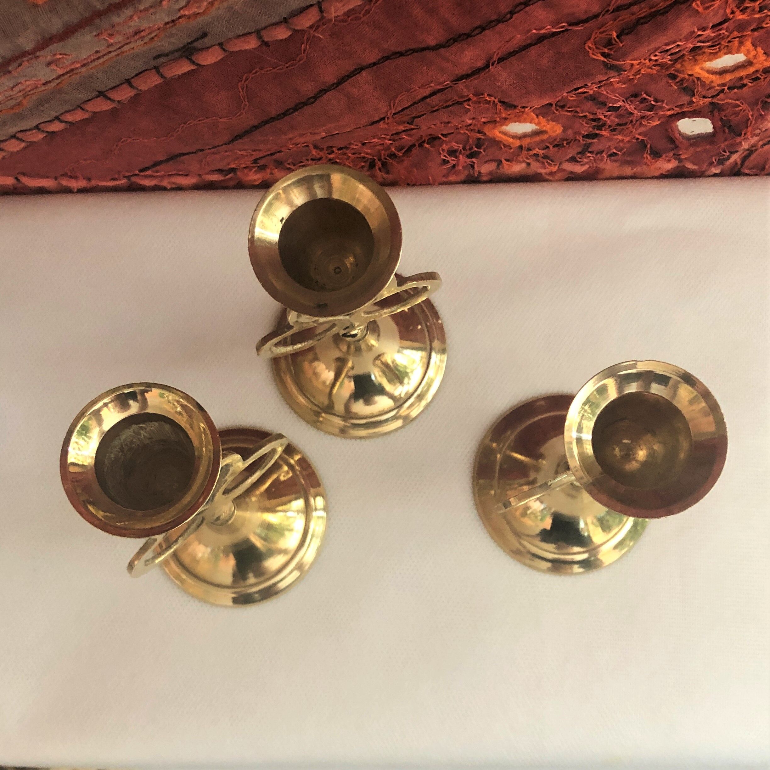Trio of golden brass candle holder INDIA vintage
