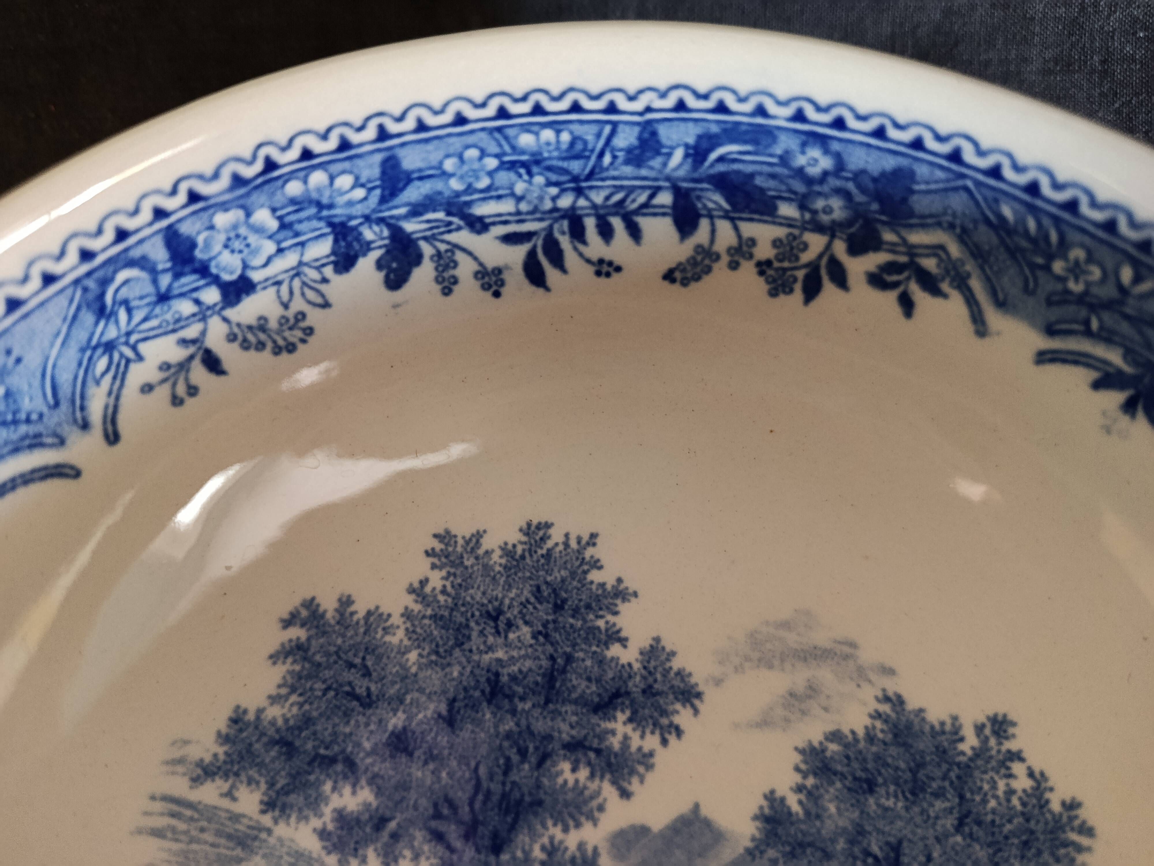 Set of 6 ceramic soup bowls by Villeroy & Boch, Burgenland model.