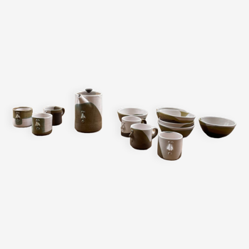 Anthropomorphic ceramic set teapot, cups and bowl