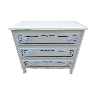 Vintage chest of drawers