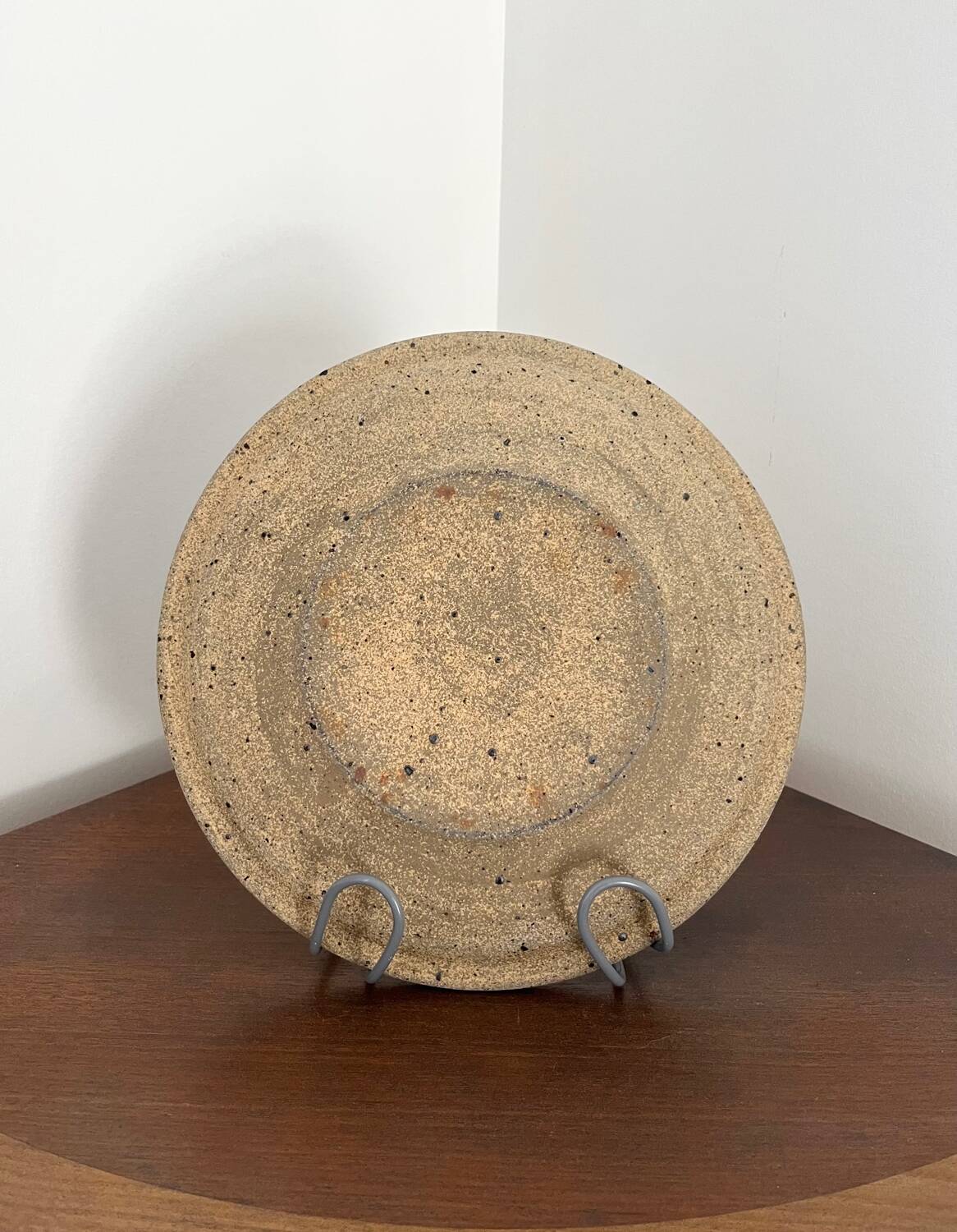 Set of stoneware plates signed by Pierre Digan – La Borne