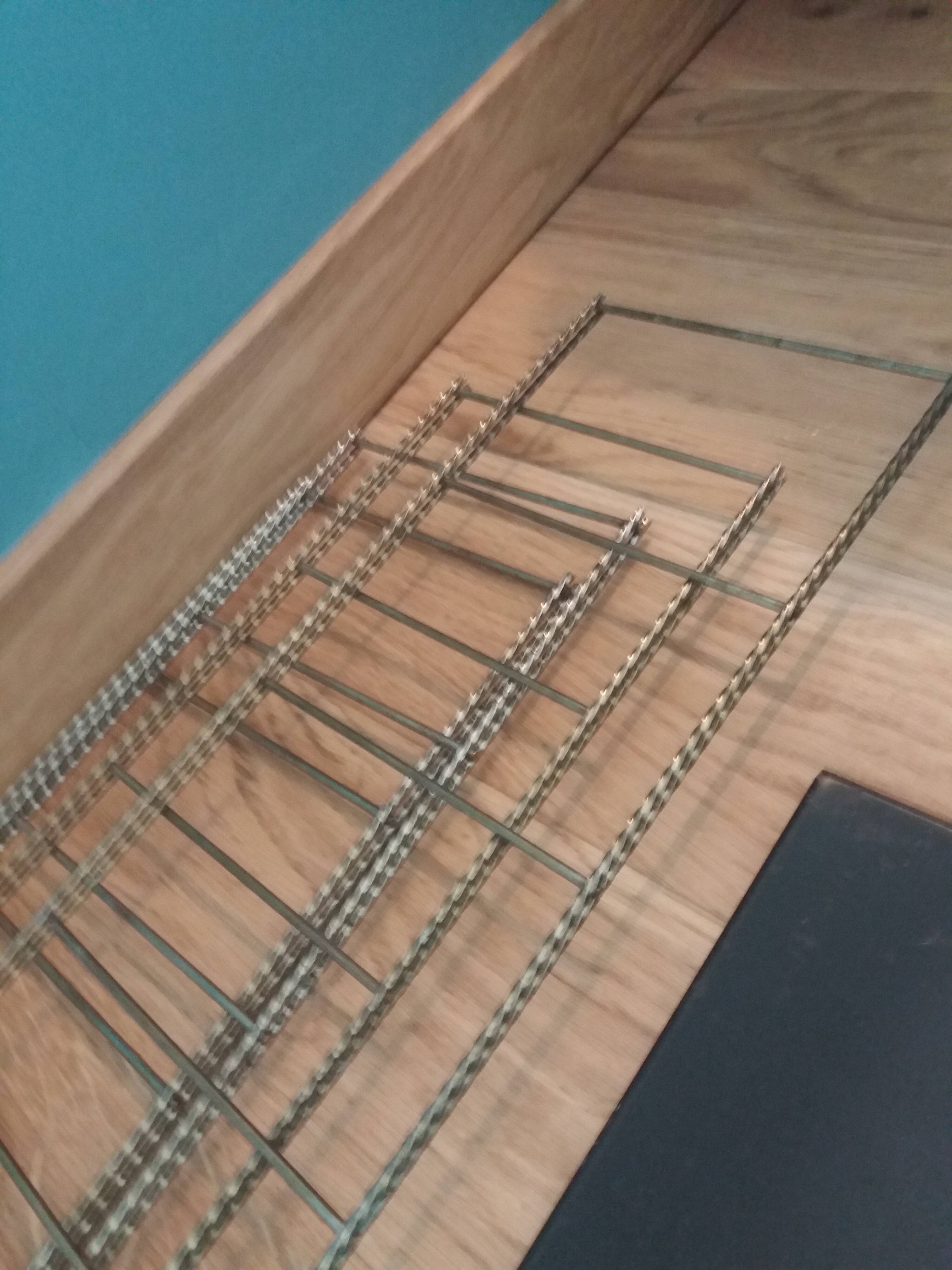 String twisted metal wall shelves