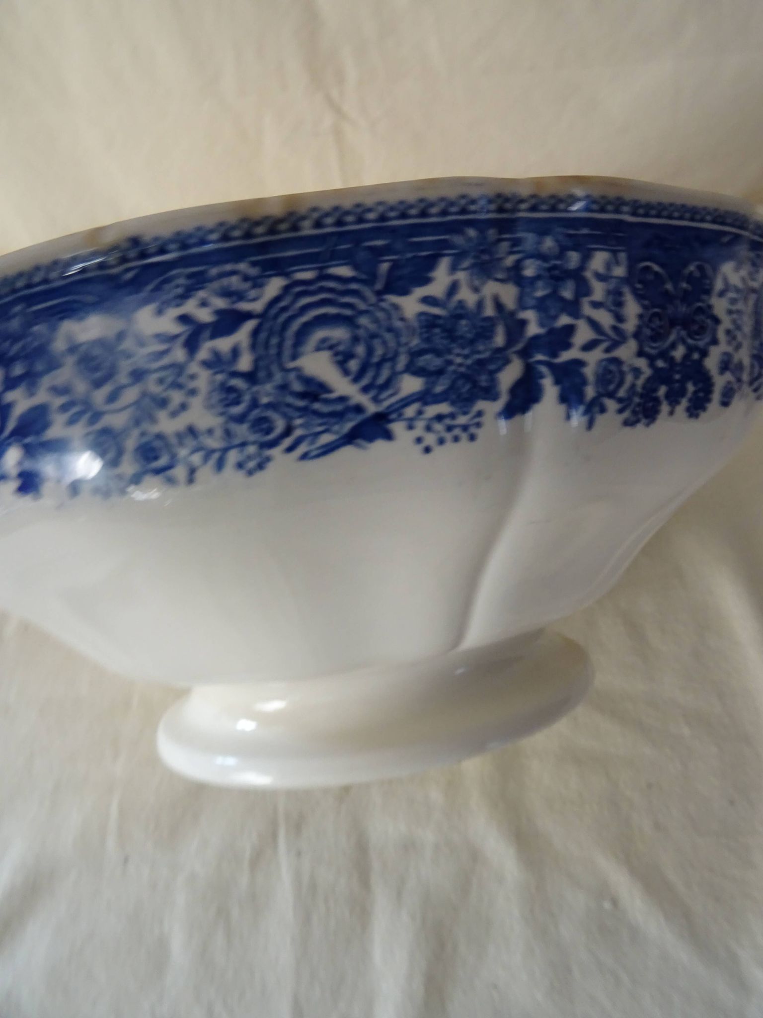 Large salad bowl dish Villeroy & Boch antique earthenware 374112 Burgenland Blue